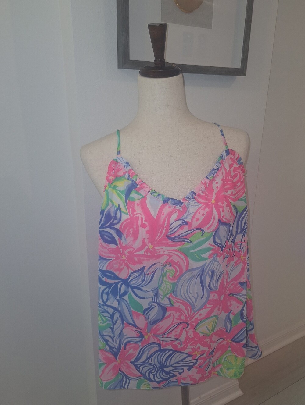 Lilly Pulitzer-- Sleeveless Shell